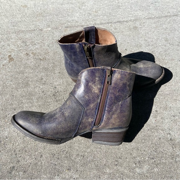 Corral Brown and Grey Star Round Toe Ankle Boots - Picture 12 of 12